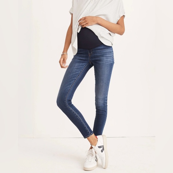 Madewell Denim - MADEWELL Maternity Over-the-Belly Skinny Jeans in Danny Wash TENCEL Denim